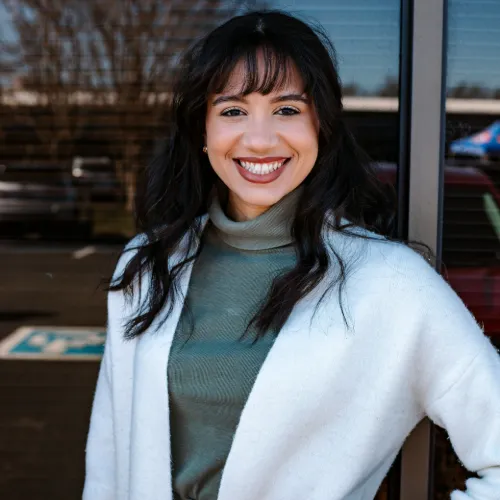 Nikki Knox Headshot